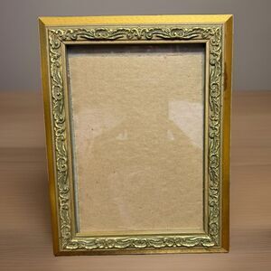 Vintage Picture Frame 5x7 Hollywood Regency French Country Baroque Gold Ornate